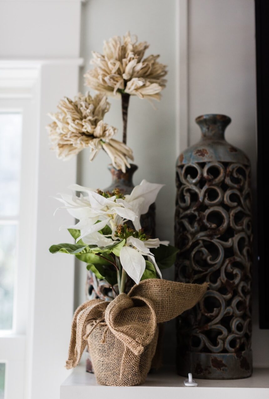 mantel-decor-detail-burlap-flower-vase