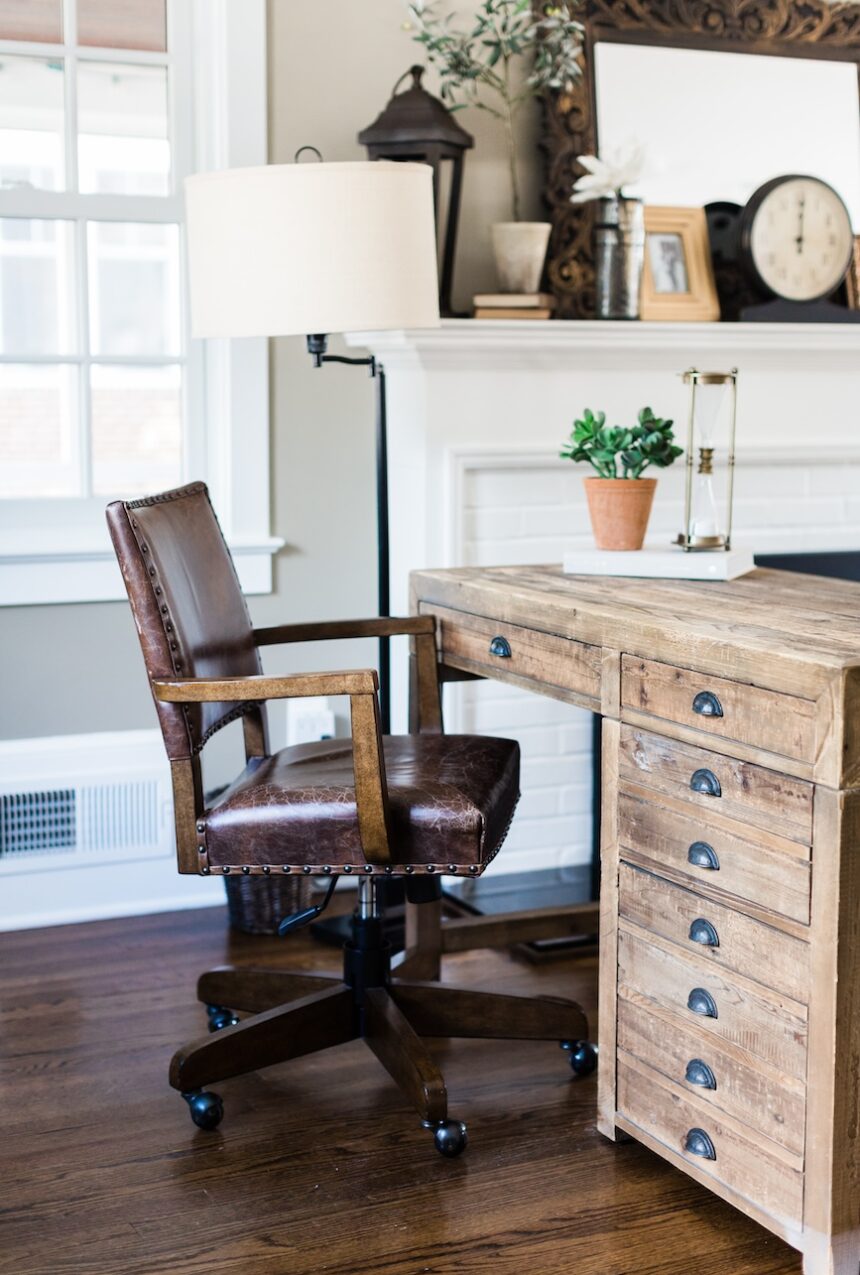 office-desk-leather-chair-interior-design