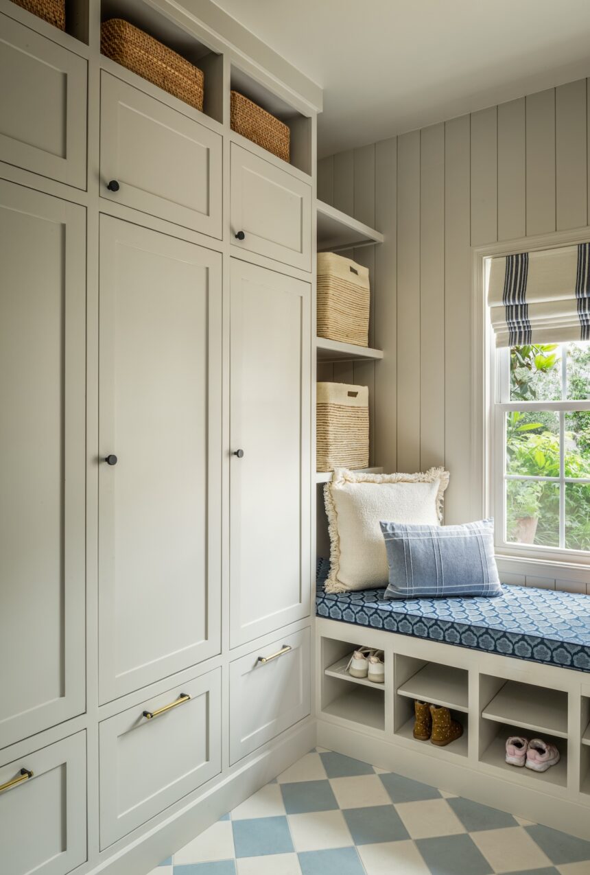 rosehill-design-studio-mudroom-interior-design